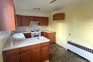 941 E Slocum St, Philadelphia, PA 19150 - Photo 13