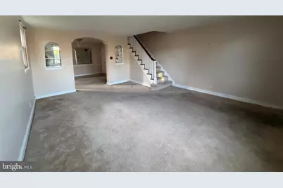 941 E Slocum Street, Philadelphia, PA 19150 - Photo 5