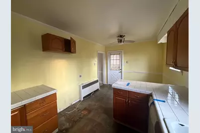 941 E Slocum Street, Philadelphia, PA 19150 - Photo 11