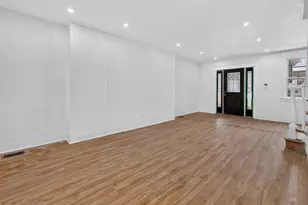5637 N Warnock St, Philadelphia, PA 19141 - Photo 7