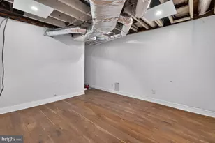5637 N Warnock St, Philadelphia, PA 19141 - Photo 25