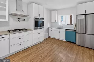 5637 N Warnock St, Philadelphia, PA 19141 - Photo 9