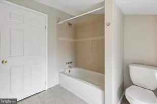 137 East St, Philadelphia, PA 19127 - Photo 11
