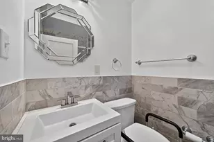8318 Thouron Ave, Philadelphia, PA 19150 - Photo 19