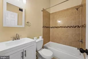 1315 N 19th St, Philadelphia, PA 19121 - Photo 13