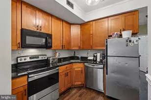 1315 N 19th St, Philadelphia, PA 19121 - Photo 21