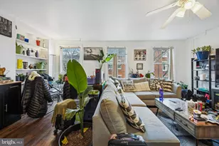 916 Clinton St, Philadelphia, PA 19107 - Photo 13
