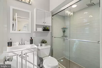 2308 Spruce Street #2310B, Philadelphia, PA 19103 - Photo 13