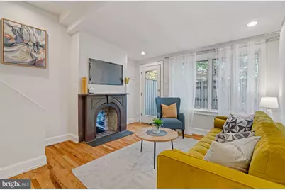 2308 Spruce Street #2310B, Philadelphia, PA 19103 - Photo 5