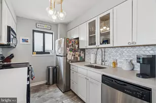 1420 Locust St, Philadelphia, PA 19102 - Photo 9