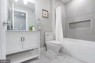 52 W Washington Ln, Philadelphia, PA 19144 - Photo 19