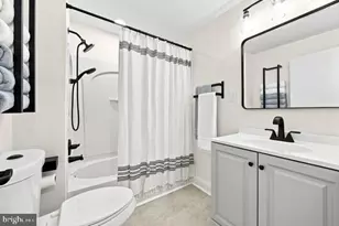 3816 Sharp St, Philadelphia, PA 19127 - Photo 23