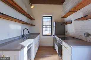 1900 Waterloo St, Philadelphia, PA 19122 - Photo 5