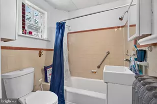 270 Dupont St, Philadelphia, PA 19128 - Photo 27