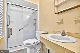 2117 President St, Philadelphia, PA 19115 - Photo 15