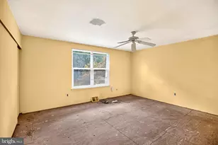 2117 President St, Philadelphia, PA 19115 - Photo 11
