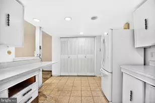 2117 President St, Philadelphia, PA 19115 - Photo 5