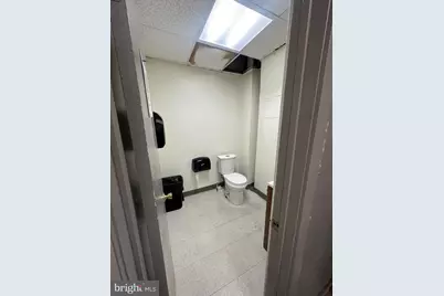 1503 E Wadsworth Avenue #B, Philadelphia, PA 19150 - Photo 5