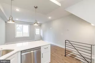 1906 E York St, Philadelphia, PA 19125 - Photo 11