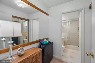 2401 Pennsylvania Ave, Philadelphia, PA 19130 - Photo 9