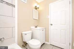 3432 Ashfield Ln, Philadelphia, PA 19114 - Photo 3