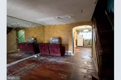 230 E Fariston Drive, Philadelphia, PA 19120 - Photo 17