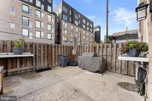 1136 Leopard St, Philadelphia, PA 19123 - Photo 27