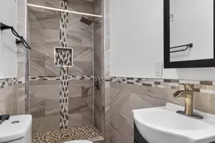 1029 S 51st St, Philadelphia, PA 19143 - Photo 29