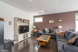 1233 N 3rd St, Philadelphia, PA 19122 - Photo 9