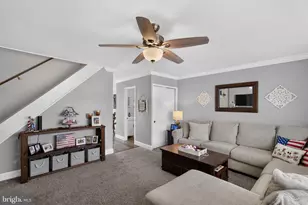 12621 Richton Rd, Philadelphia, PA 19154 - Photo 3