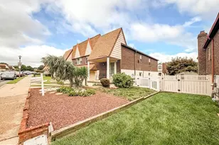 15154 Kallaste Dr, Philadelphia, PA 19116 - Photo 3