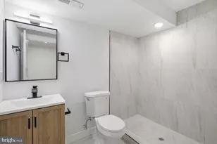 2346 N 16th St, Philadelphia, PA 19132 - Photo 13