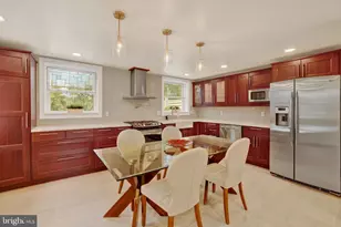 9247 Outlook Ave, Philadelphia, PA 19114 - Photo 11