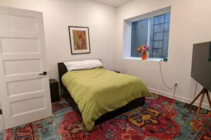 2010 Amber St, Philadelphia, PA 19125 - Photo 15