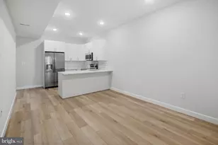1932 N 6th St, Philadelphia, PA 19122 - Photo 9