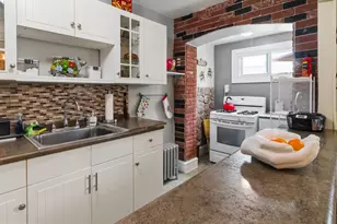 2637 W Westmoreland St, Philadelphia, PA 19129 - Photo 13