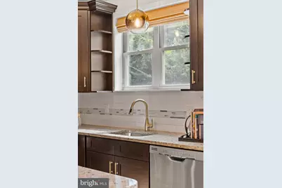 1325 S Cleveland Street, Philadelphia, PA 19146 - Photo 13