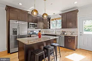 1325 S Cleveland St, Philadelphia, PA 19146 - Photo 11