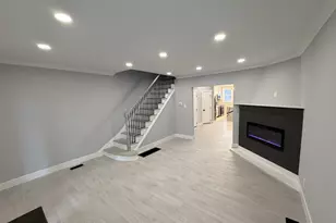 6255 Magnolia St, Philadelphia, PA 19144 - Photo 3