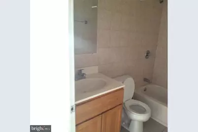 2127 S 8th Street, Philadelphia, PA 19148 - Photo 3