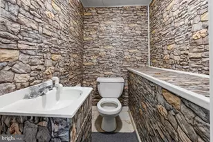 8027 Narvon St, Philadelphia, PA 19136 - Photo 19
