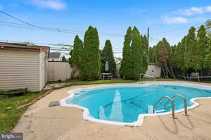 8027 Narvon St, Philadelphia, PA 19136 - Photo 37