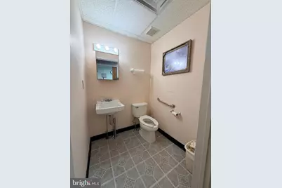 7926 Bustleton Avenue, Philadelphia, PA 19152 - Photo 3