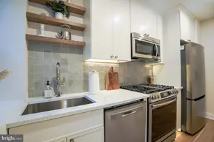 1339 S 7th St, Philadelphia, PA 19147 - Photo 11