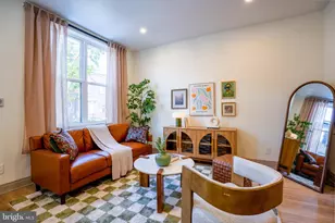 526 Moore St, Philadelphia, PA 19148 - Photo 3