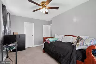 2003 Oakmont St, Philadelphia, PA 19152 - Photo 17