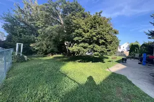 1829 Loney St, Philadelphia, PA 19111 - Photo 11