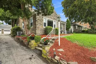 466 Paoli Ave, Philadelphia, PA 19128 - Photo 5