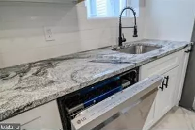 160 East Street, Philadelphia, PA 19127 - Photo 13