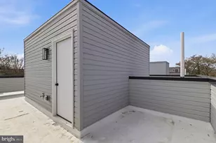 1043 W Orleans St, Philadelphia, PA 19133 - Photo 23